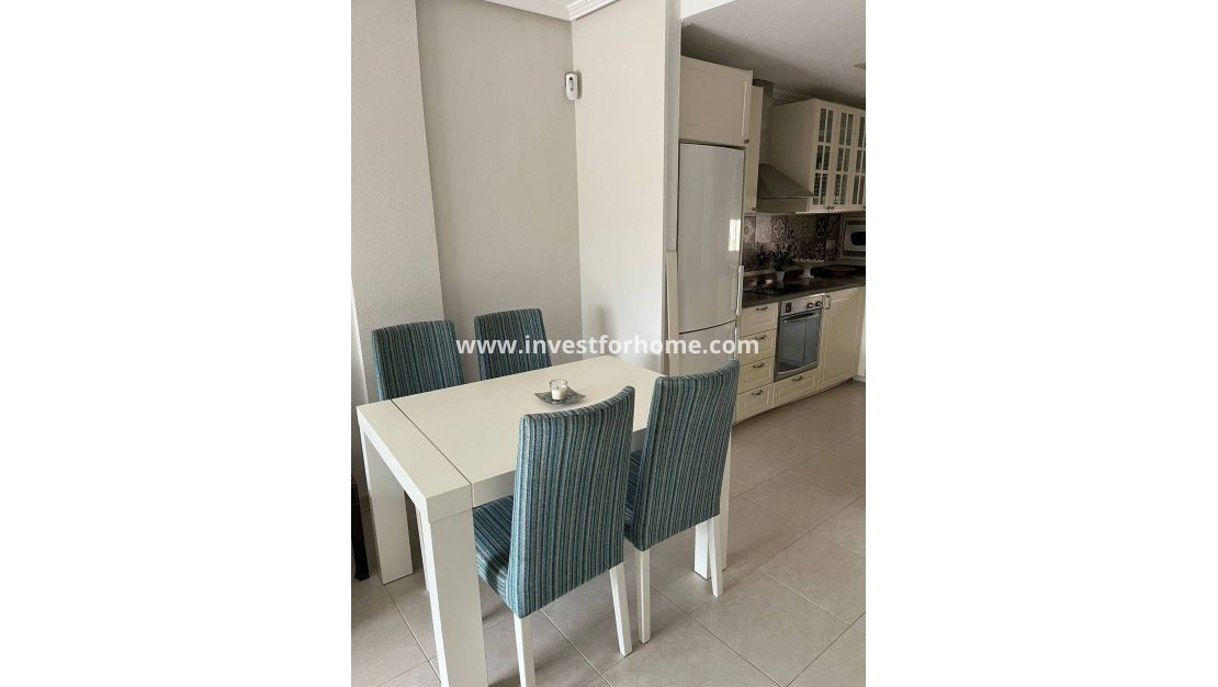 Sale - Apartment - Los Alcázares