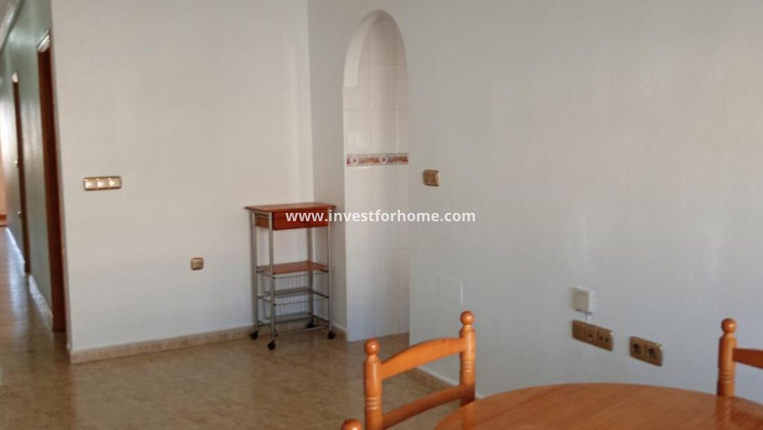 Sale - Apartment - Los Montesinos - PUEBLO CENTRO