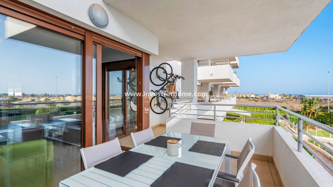 Sale - Apartment - Orihuela Costa - Costa Blanca