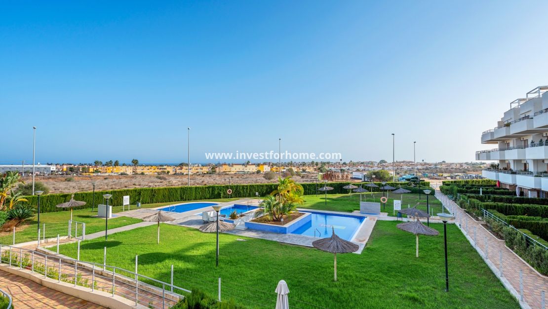 Sale - Apartment - Orihuela Costa - Costa Blanca