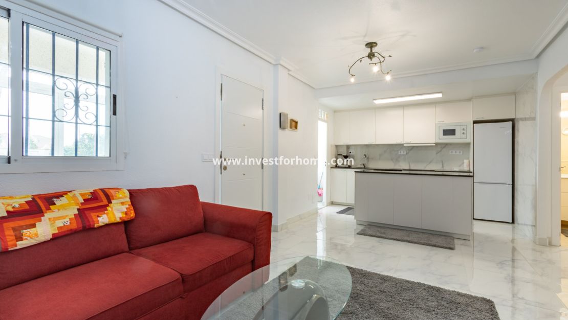 Sale - Apartment - Orihuela Costa - Costa Blanca