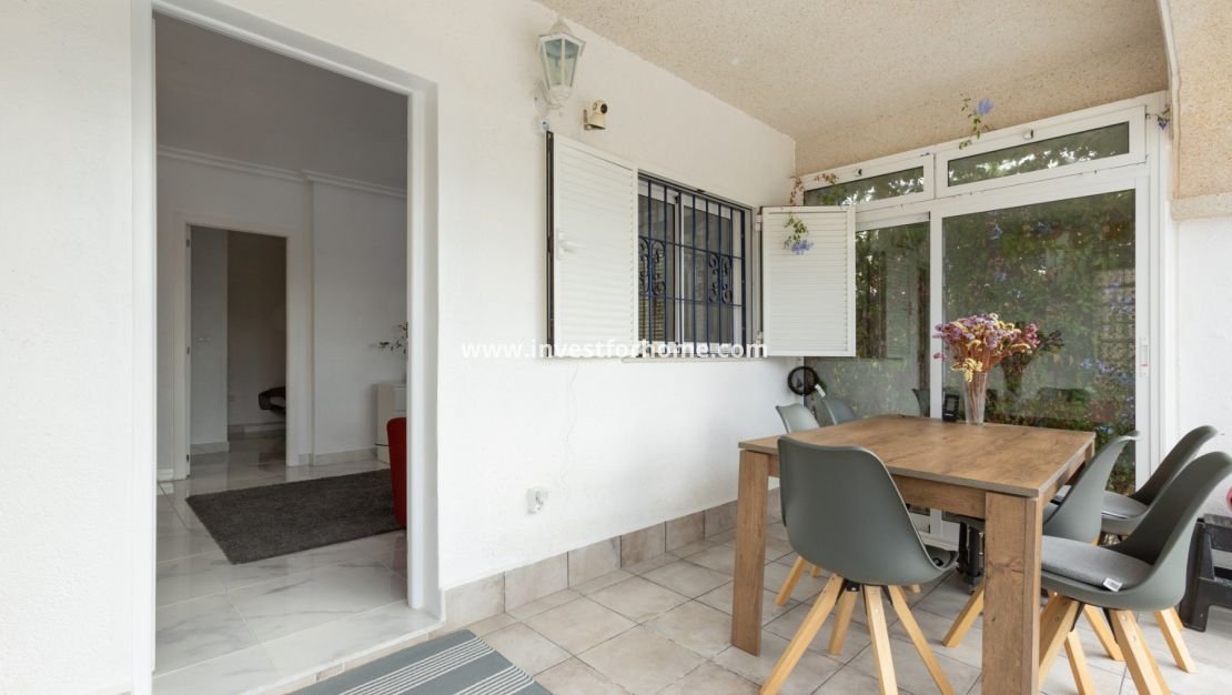 Sale - Apartment - Orihuela Costa - Costa Blanca