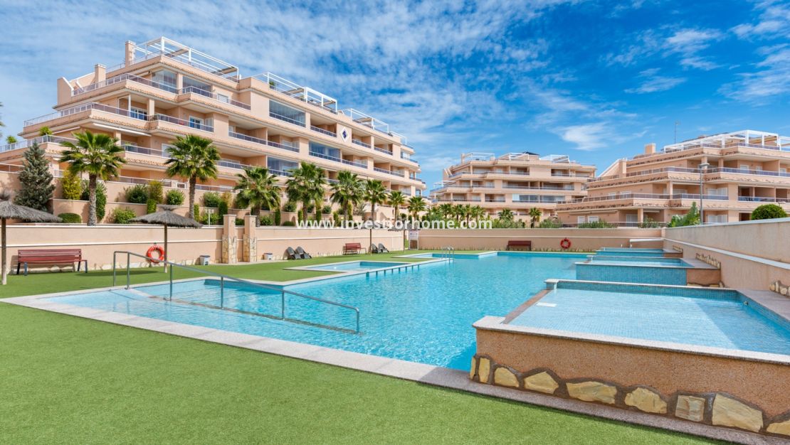 Sale - Apartment - Orihuela Costa - Costa Blanca