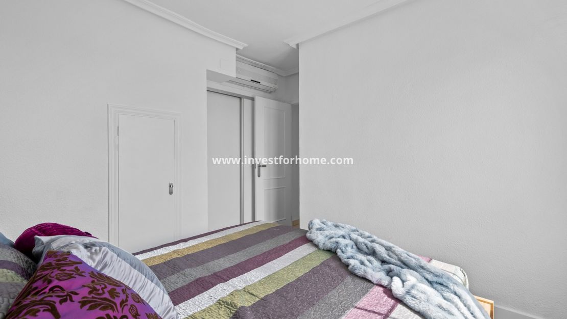 Sale - Apartment - Orihuela Costa - Costa Blanca