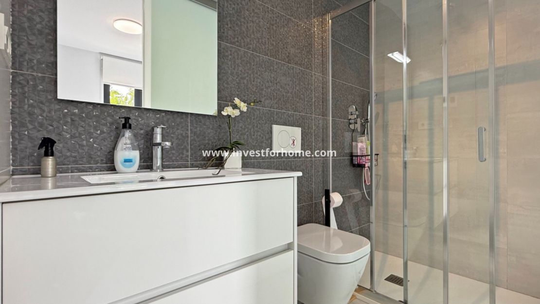 Sale - Apartment - Orihuela Costa - Costa Blanca