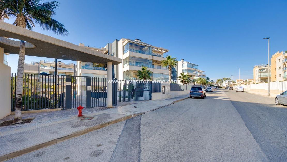 Sale - Apartment - Orihuela Costa - Costa Blanca