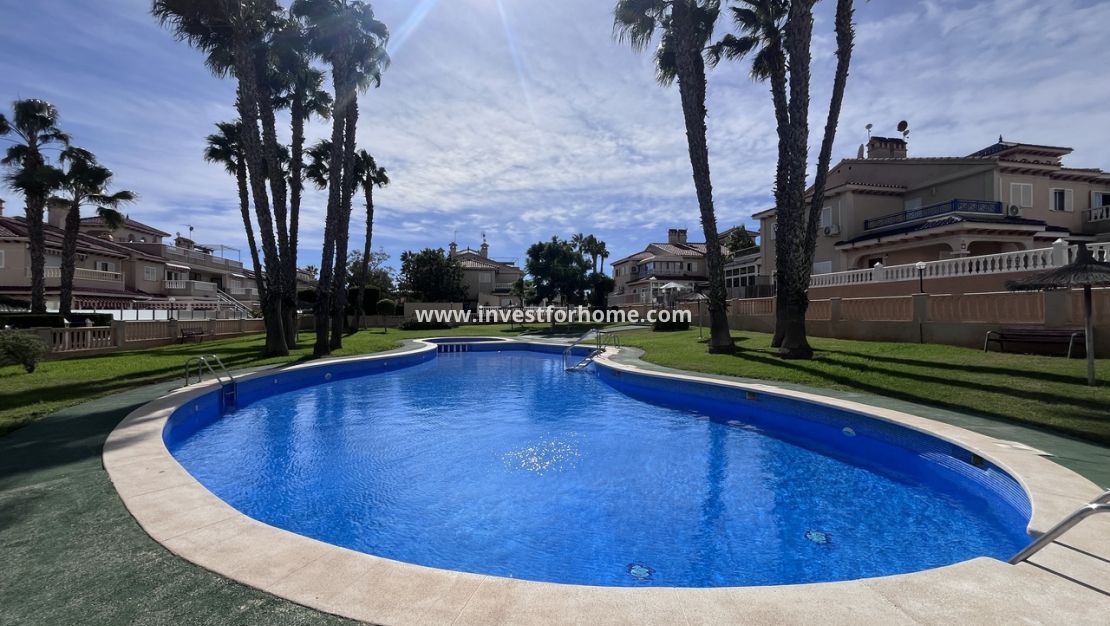 Sale - Apartment - Orihuela Costa - Costa Blanca