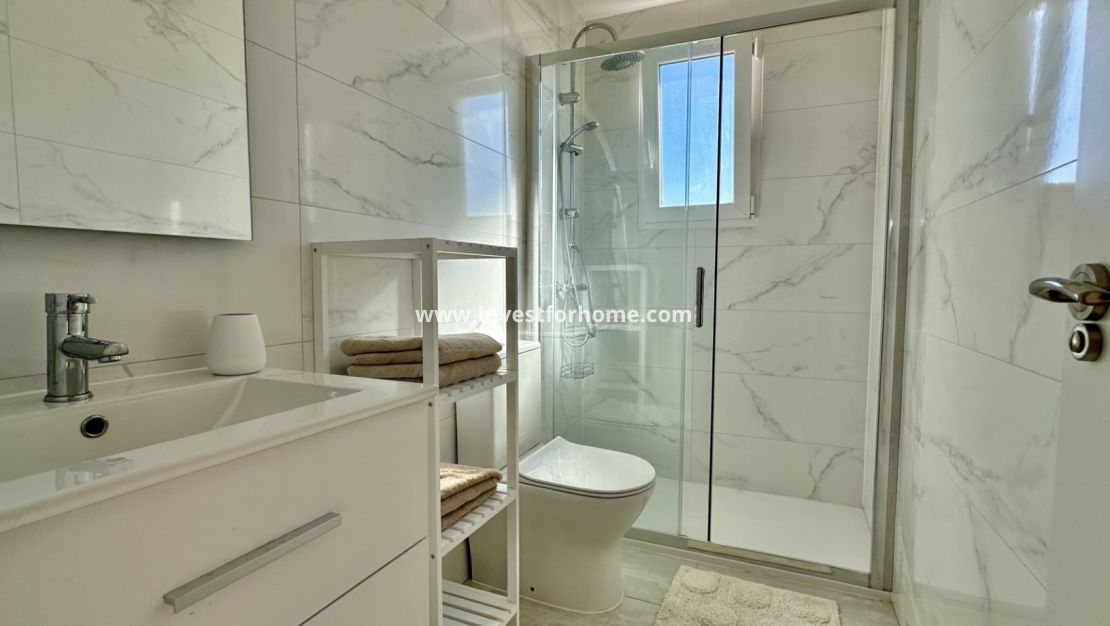 Sale - Apartment - Orihuela Costa - Costa Blanca