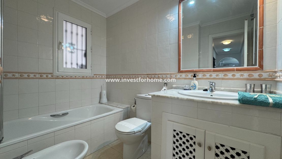 Sale - Apartment - Orihuela Costa - Costa Blanca