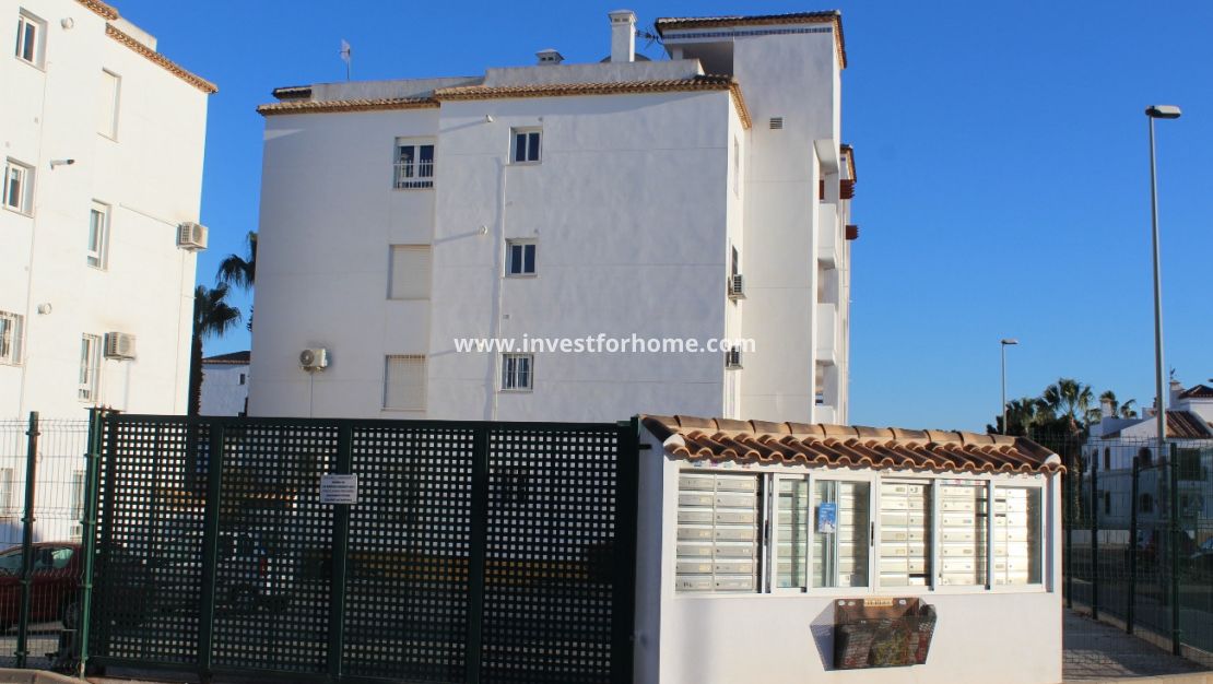 Sale - Apartment - Orihuela Costa - Costa Blanca