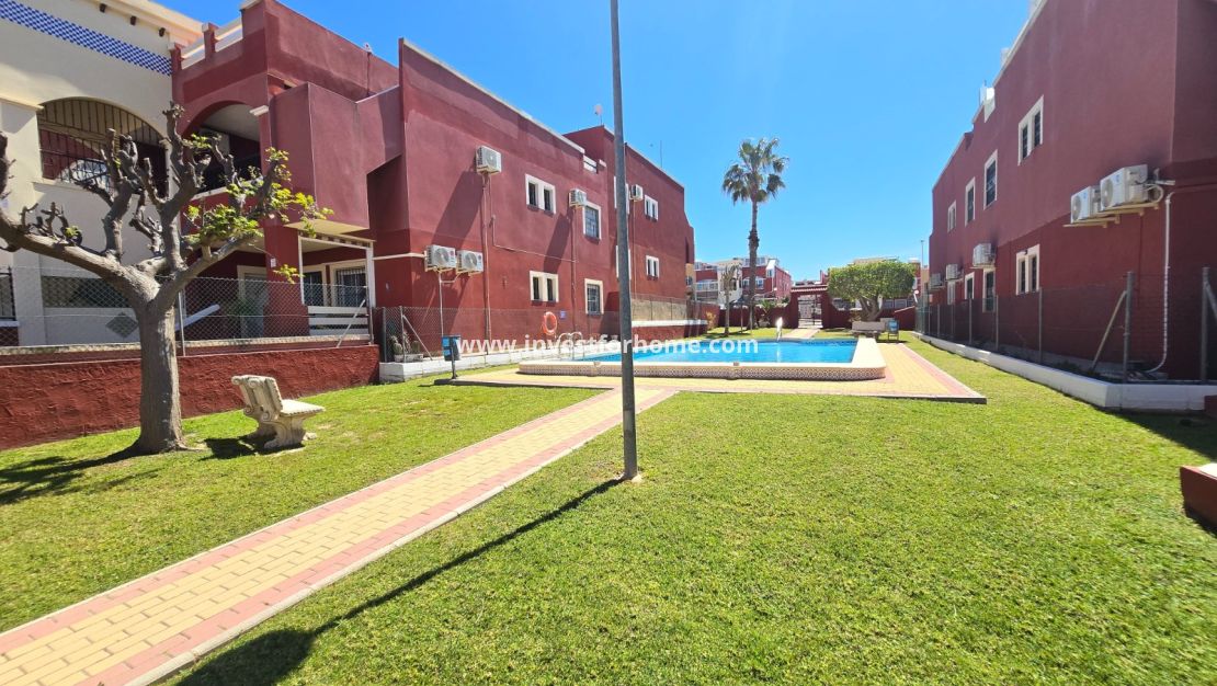 Sale - Apartment - Orihuela Costa - Costa Blanca