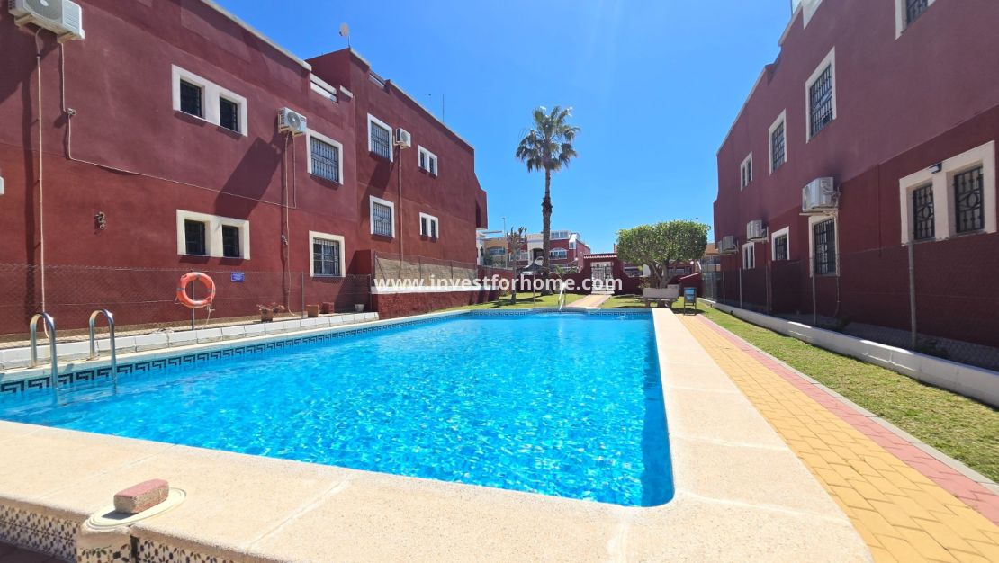 Sale - Apartment - Orihuela Costa - Costa Blanca