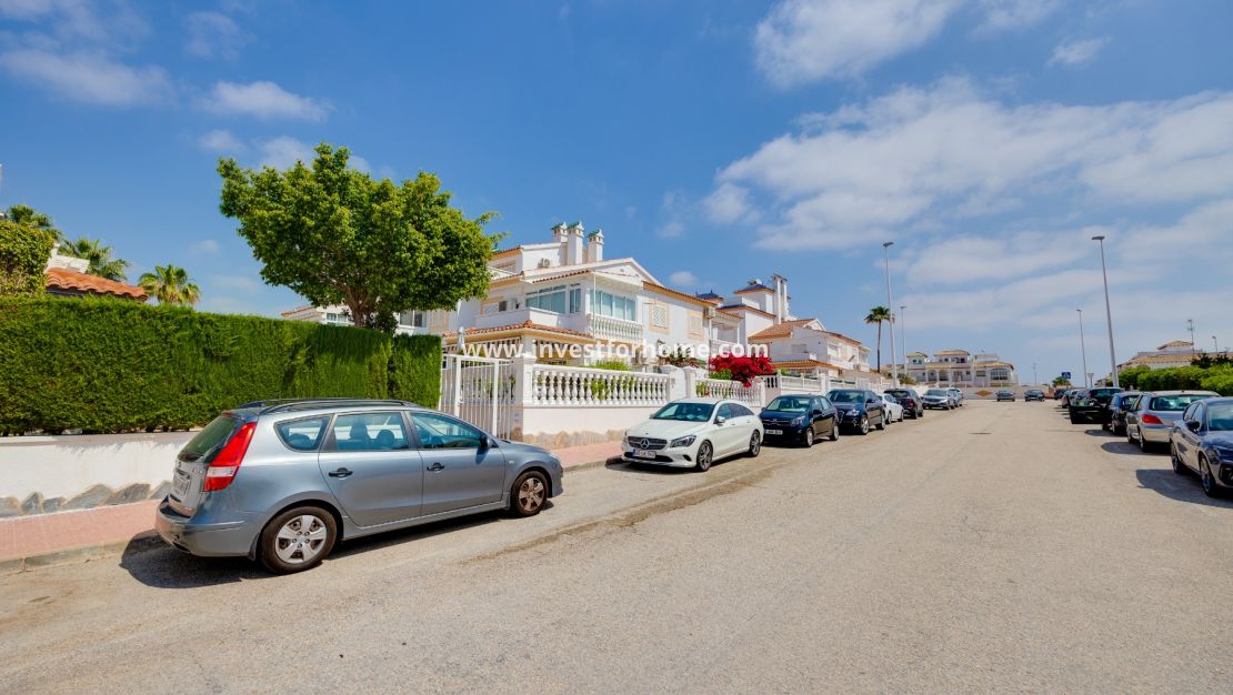 Sale - Apartment - Orihuela Costa - Costa Blanca