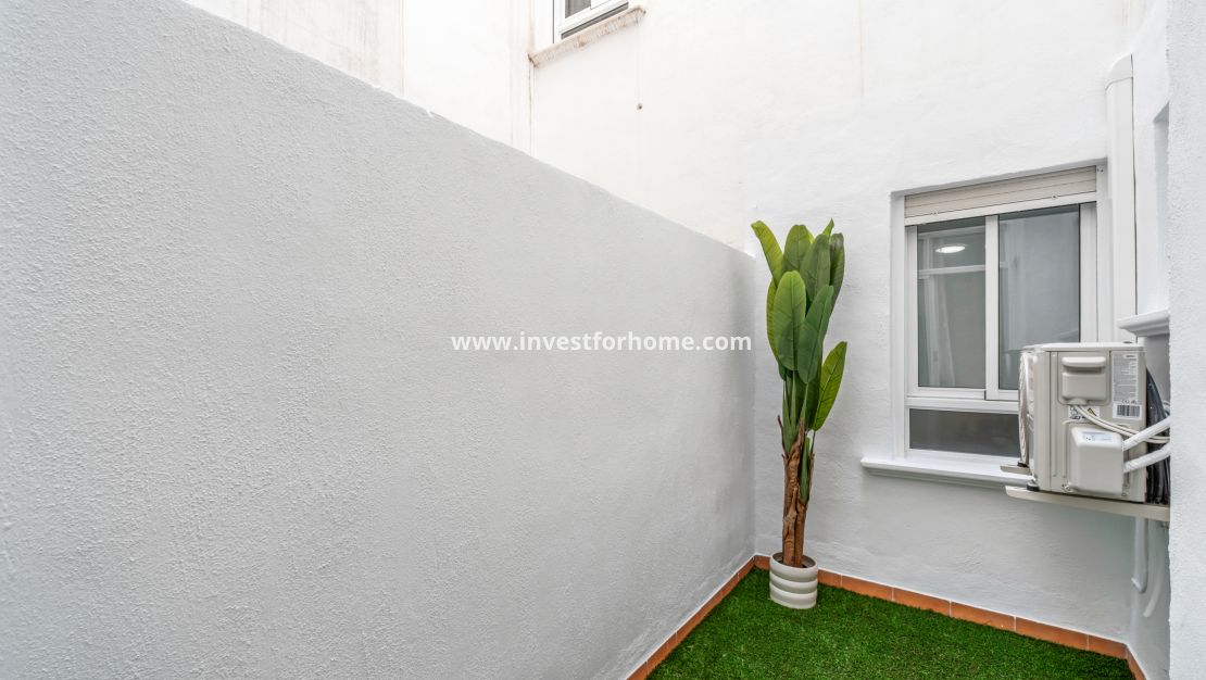 Sale - Apartment - Orihuela Costa - Costa Blanca