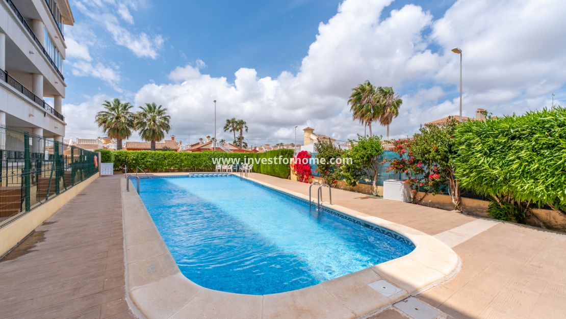 Sale - Apartment - Orihuela Costa - Costa Blanca