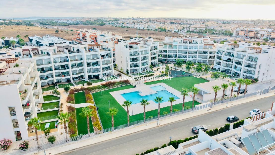 Sale - Apartment - Orihuela Costa - Costa Blanca