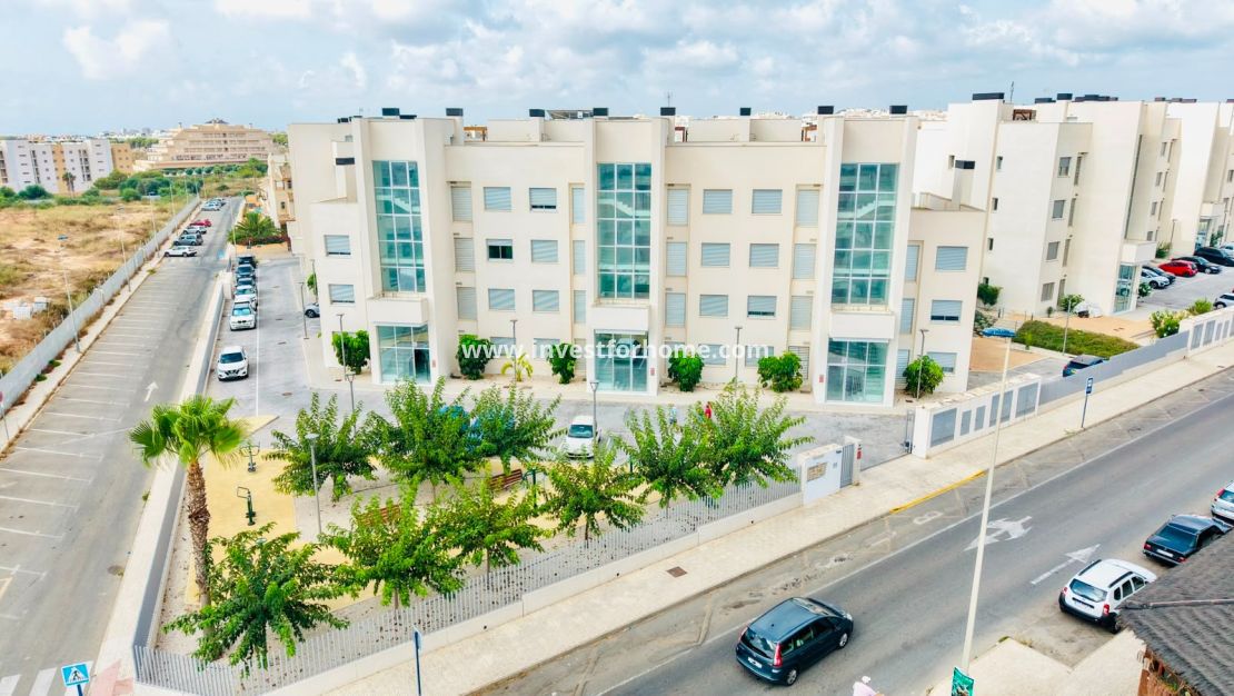 Sale - Apartment - Orihuela Costa - Costa Blanca