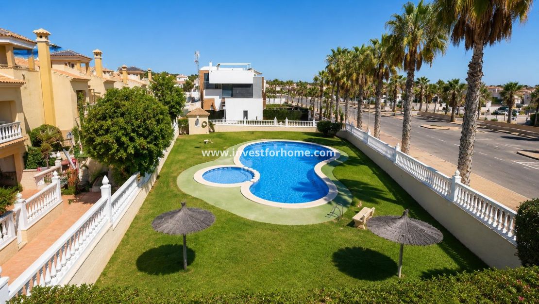 Sale - Apartment - Orihuela Costa - Costa Blanca