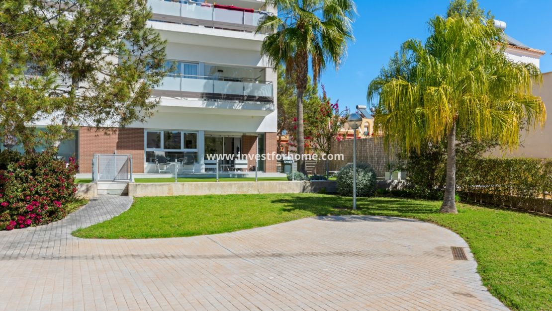 Sale - Apartment - Orihuela Costa - Costa Blanca