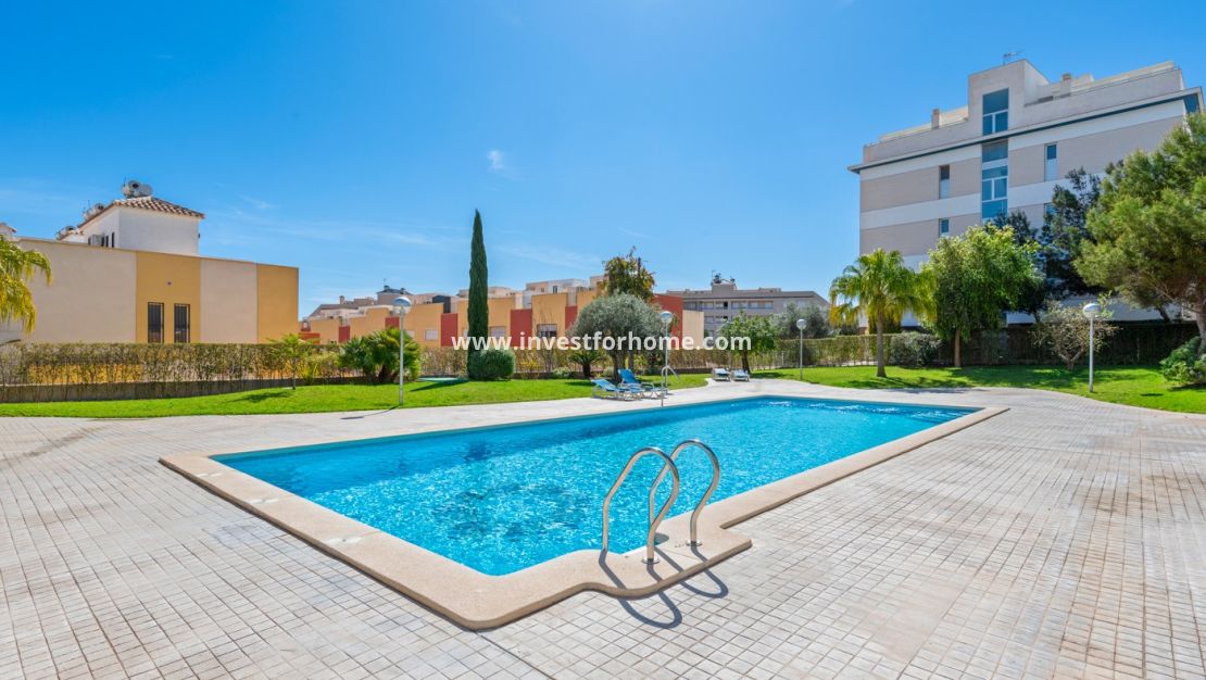Sale - Apartment - Orihuela Costa - Costa Blanca