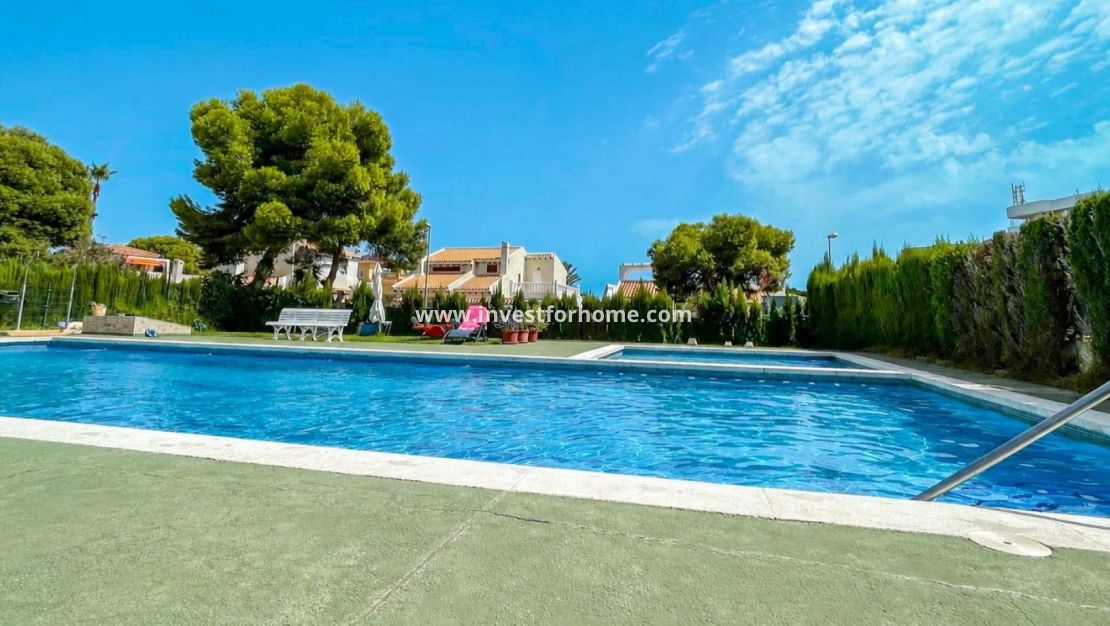 Sale - Apartment - Orihuela Costa - Costa Blanca