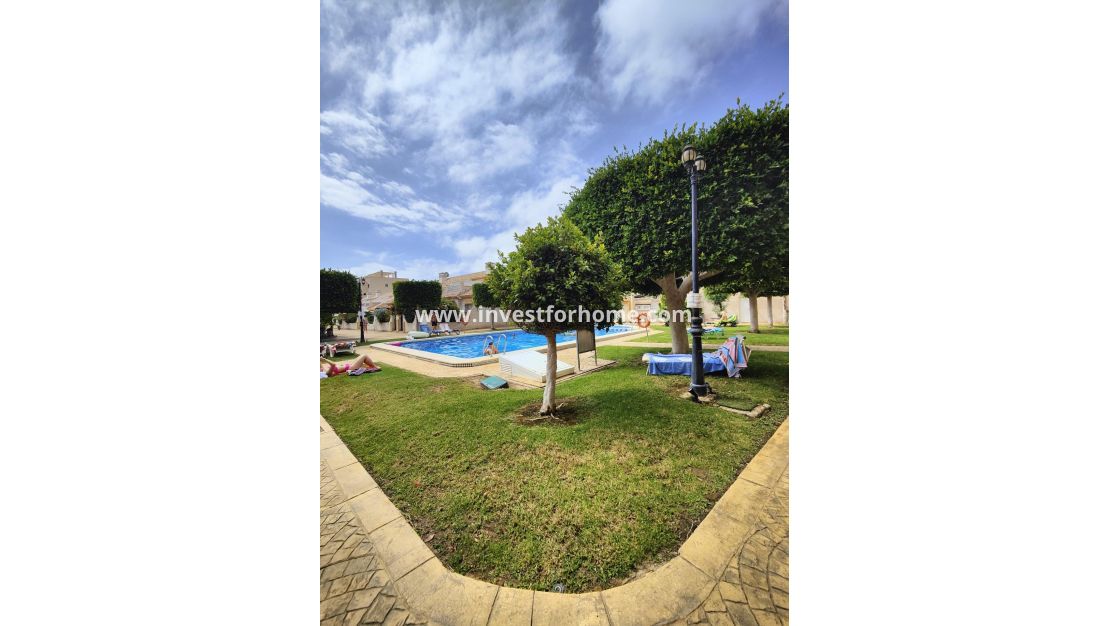 Sale - Apartment - Orihuela Costa - Dehesa De Campoamor