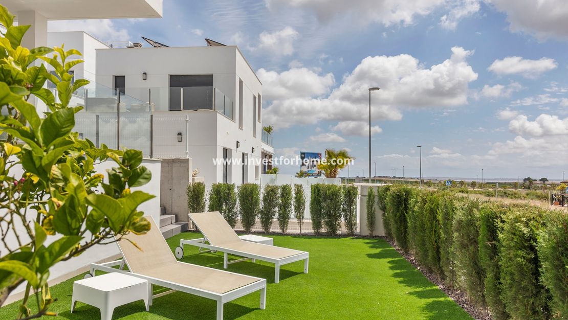 Sale - Apartment - Orihuela Costa - Entre Naranjos Vistabella Golf