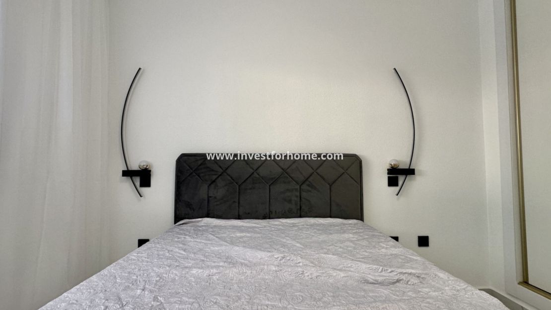 Sale - Apartment - Orihuela Costa - Inland