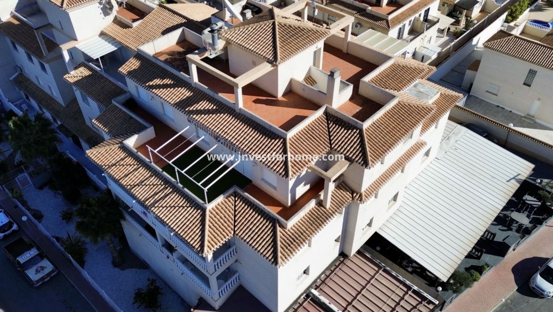 Sale - Apartment - Orihuela Costa - Inland