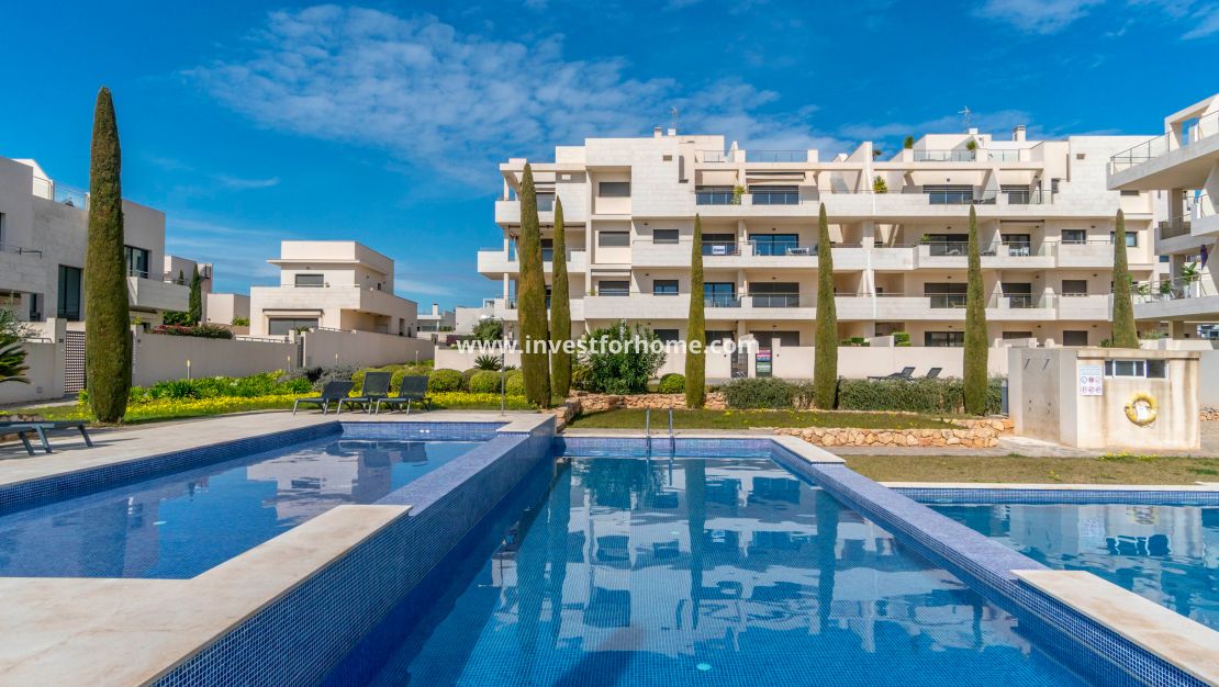 Sale - Apartment - Orihuela Costa - Inland