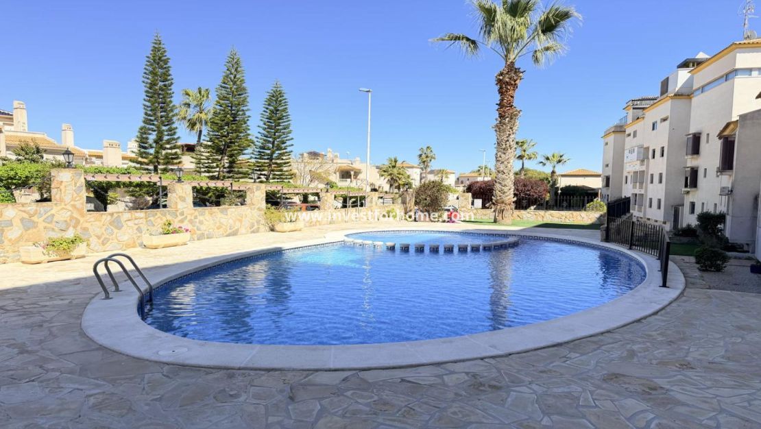 Sale - Apartment - Orihuela Costa - Inland