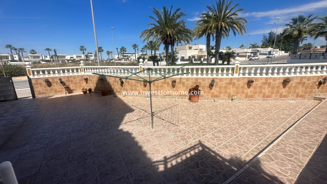 Sale - Apartment - Orihuela Costa - Inland