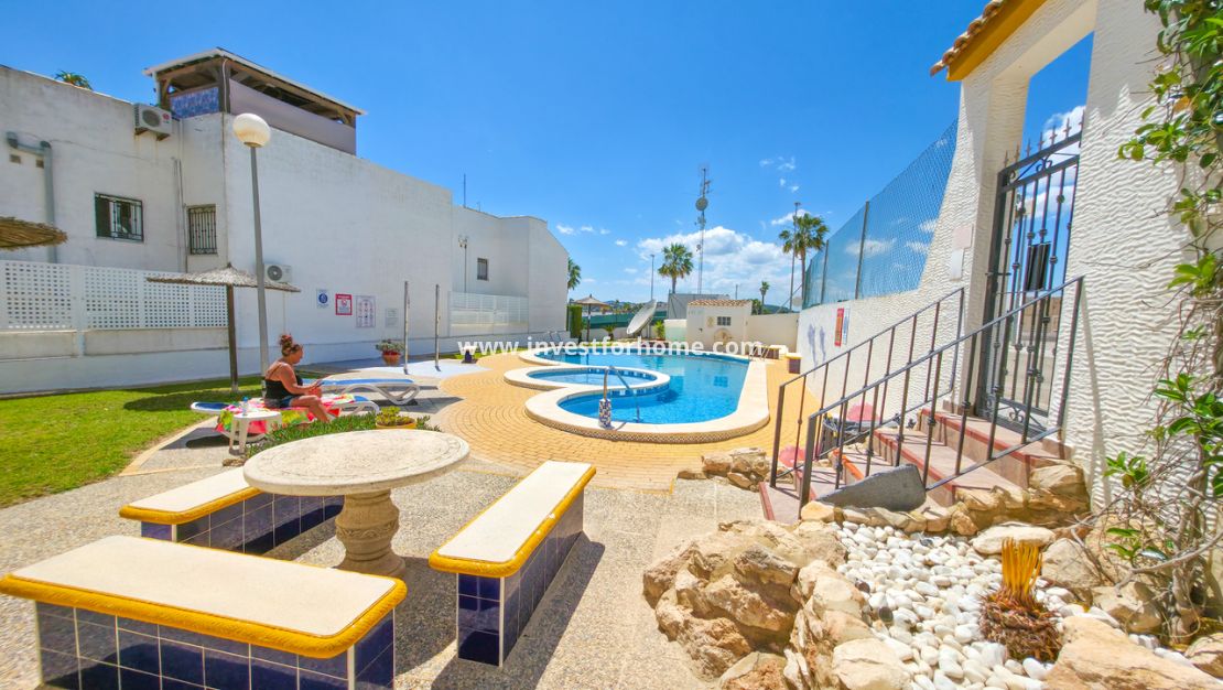 Sale - Apartment - Orihuela Costa - Inland