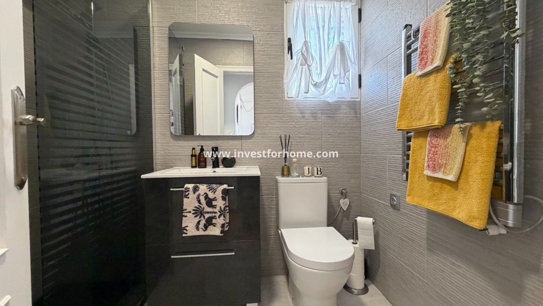 Sale - Apartment - Orihuela Costa - Inland