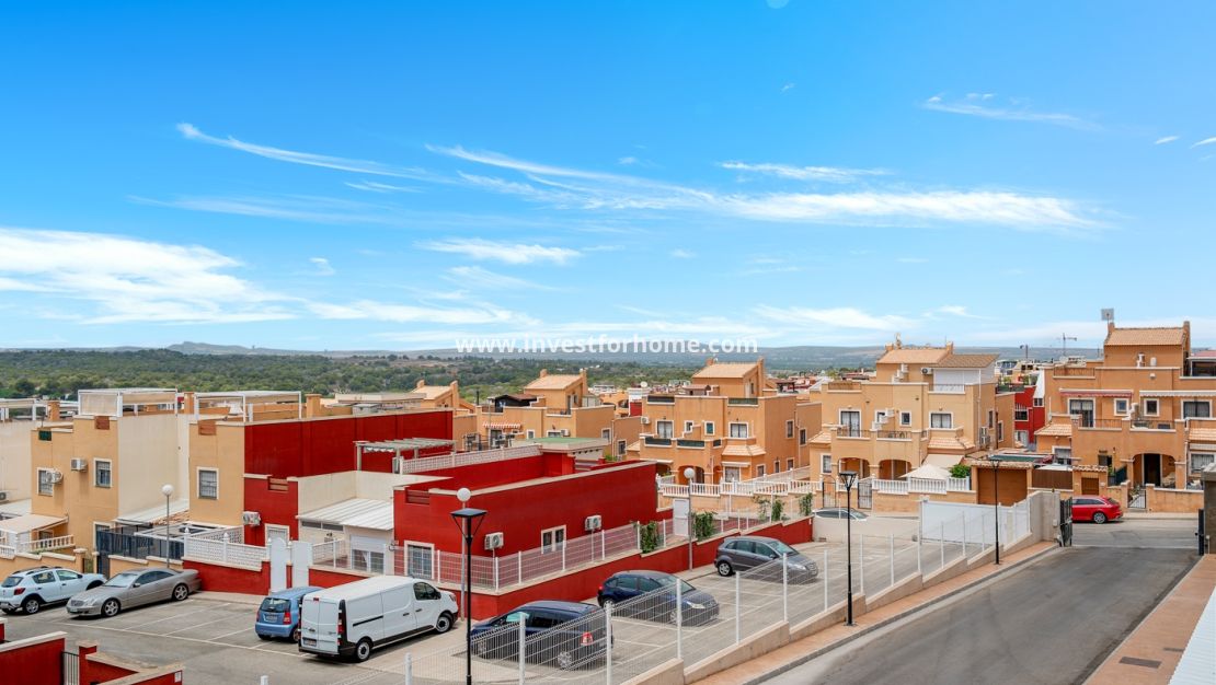 Sale - Apartment - Orihuela Costa - Inland