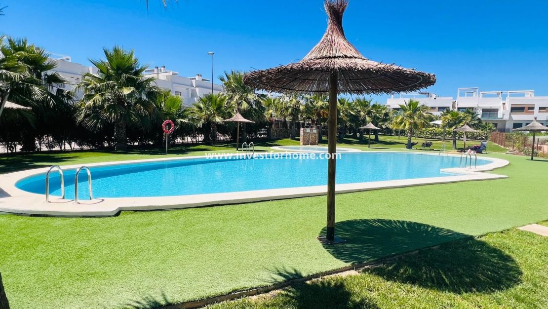 Sale - Apartment - Orihuela Costa - Inland