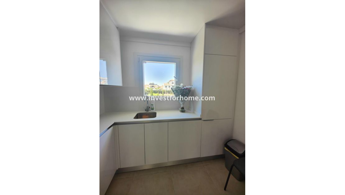 Sale - Apartment - Orihuela Costa - La Zenia