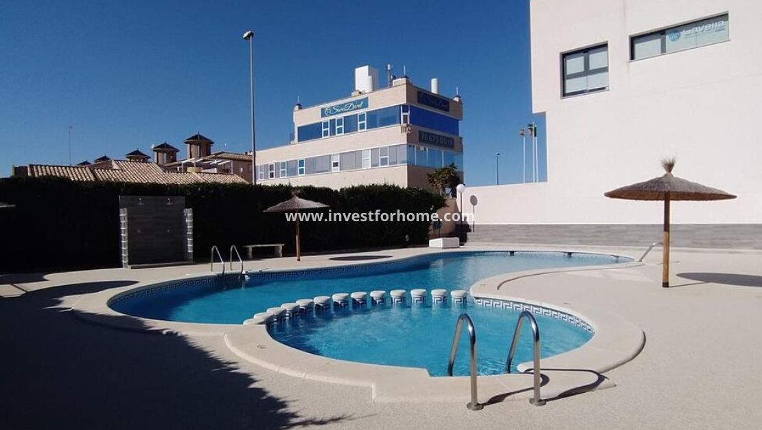 Sale - Apartment - Orihuela Costa - La Zenia