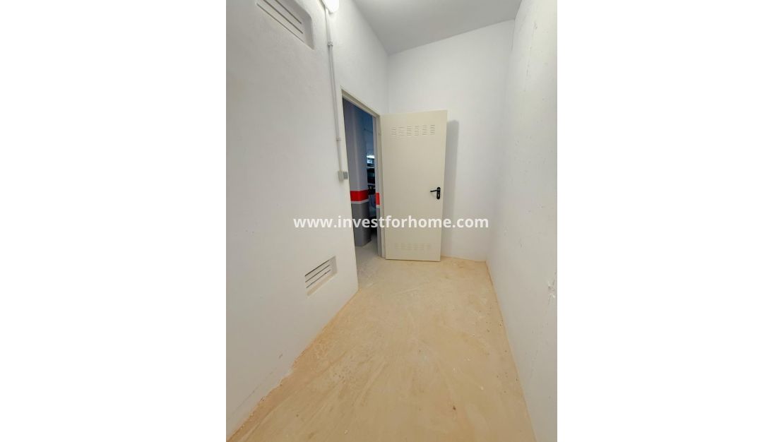 Sale - Apartment - Orihuela Costa - La Zenia