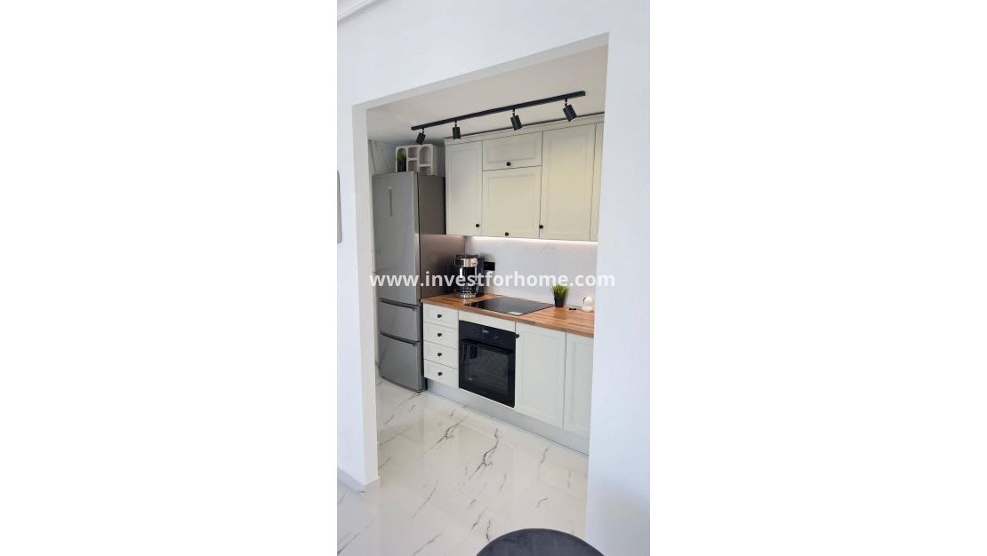 Sale - Apartment - Orihuela Costa - La Zenia