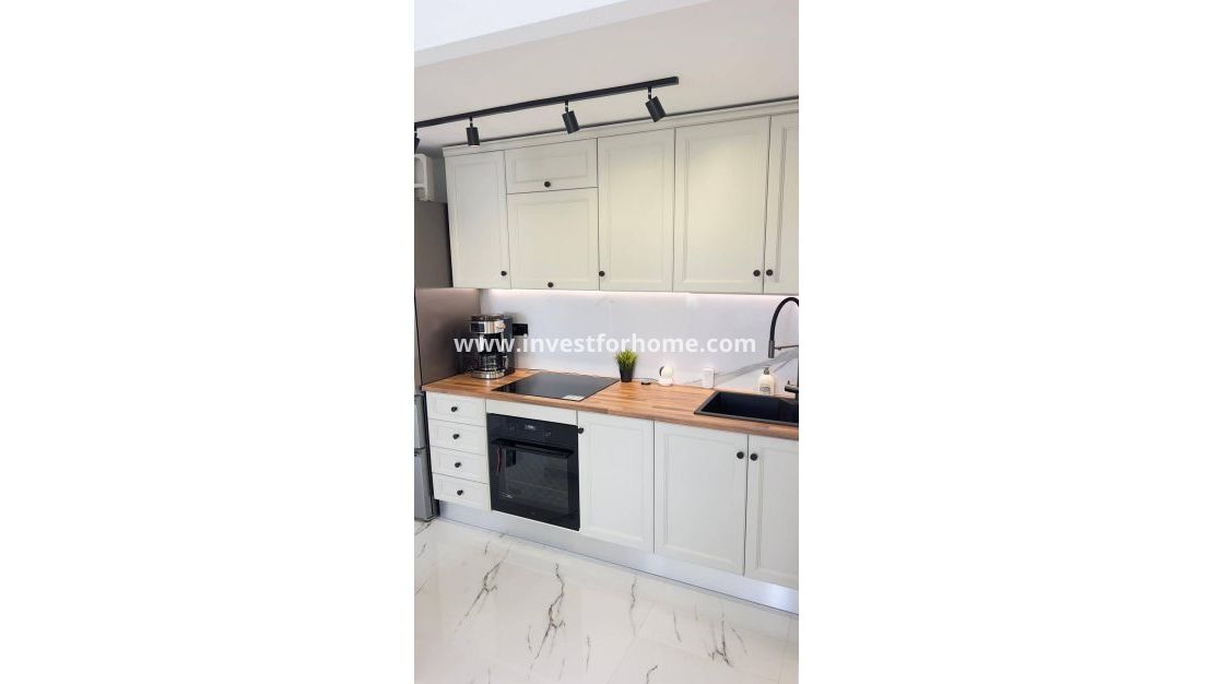 Sale - Apartment - Orihuela Costa - La Zenia