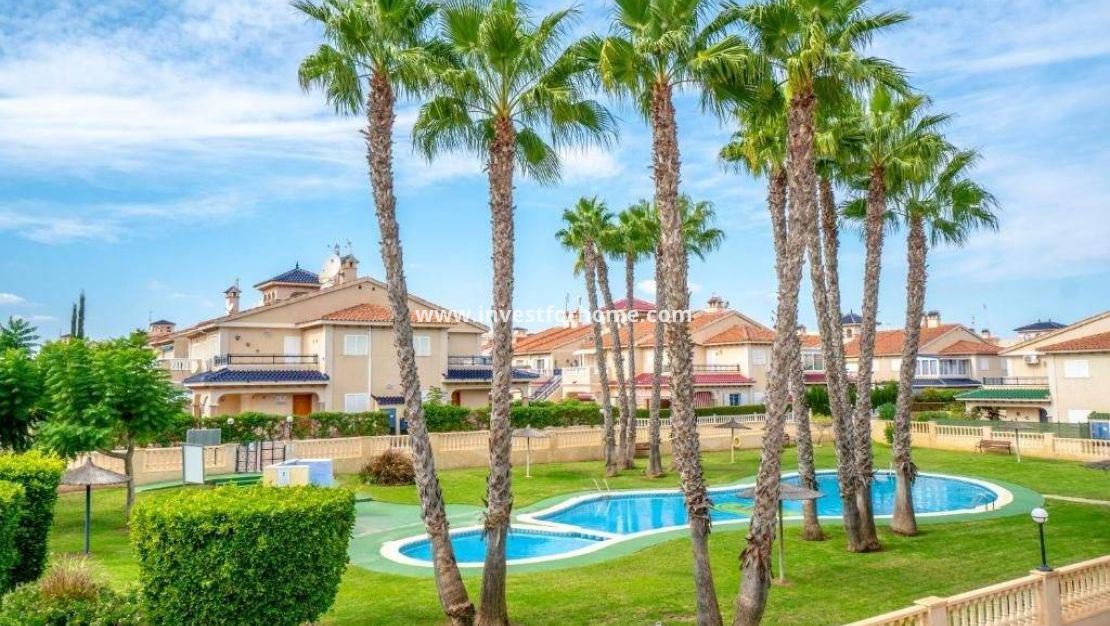 Sale - Apartment - Orihuela Costa - La Zenia