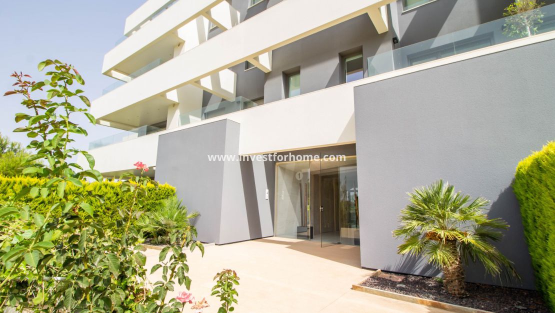 Sale - Apartment - Orihuela Costa - Las Colinas Golf