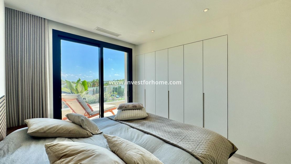 Sale - Apartment - Orihuela Costa - Las Colinas Golf