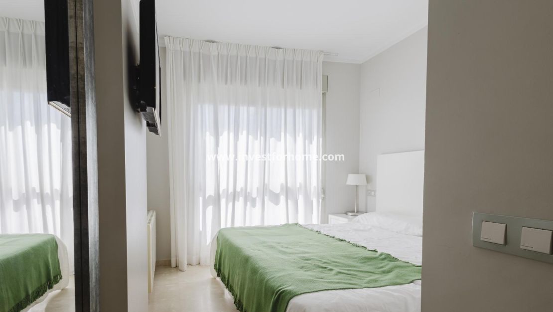 Sale - Apartment - Orihuela Costa - Las colinas golf