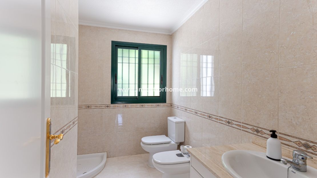 Sale - Apartment - Orihuela Costa - Lomas De Campoamor Golf