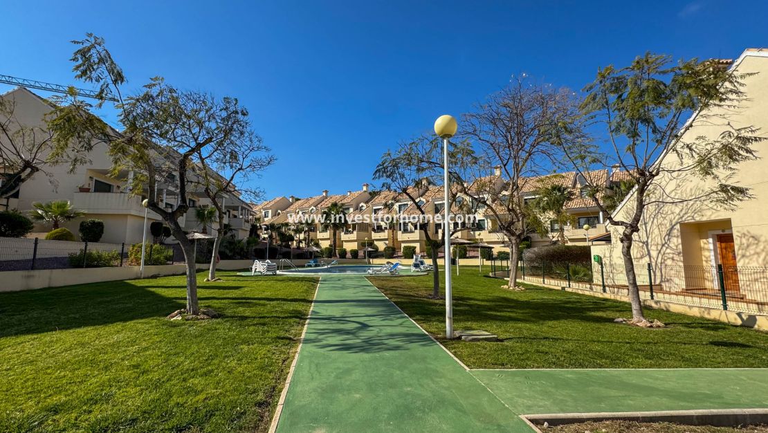 Sale - Apartment - Orihuela Costa - Lomas De Campoamor Golf