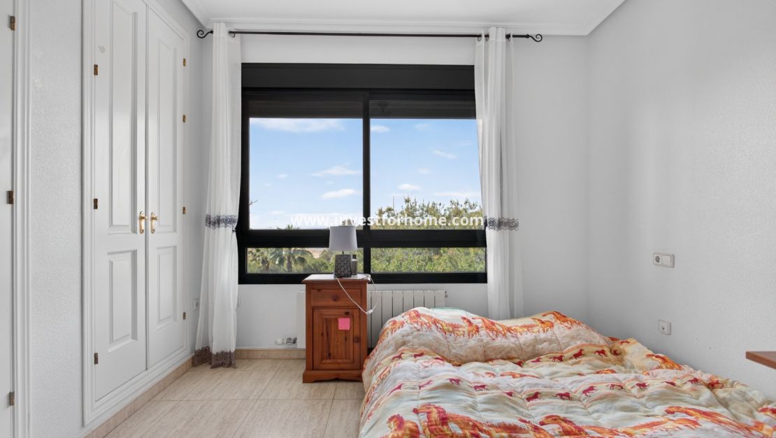 Sale - Apartment - Orihuela Costa - Lomas De Campoamor Golf