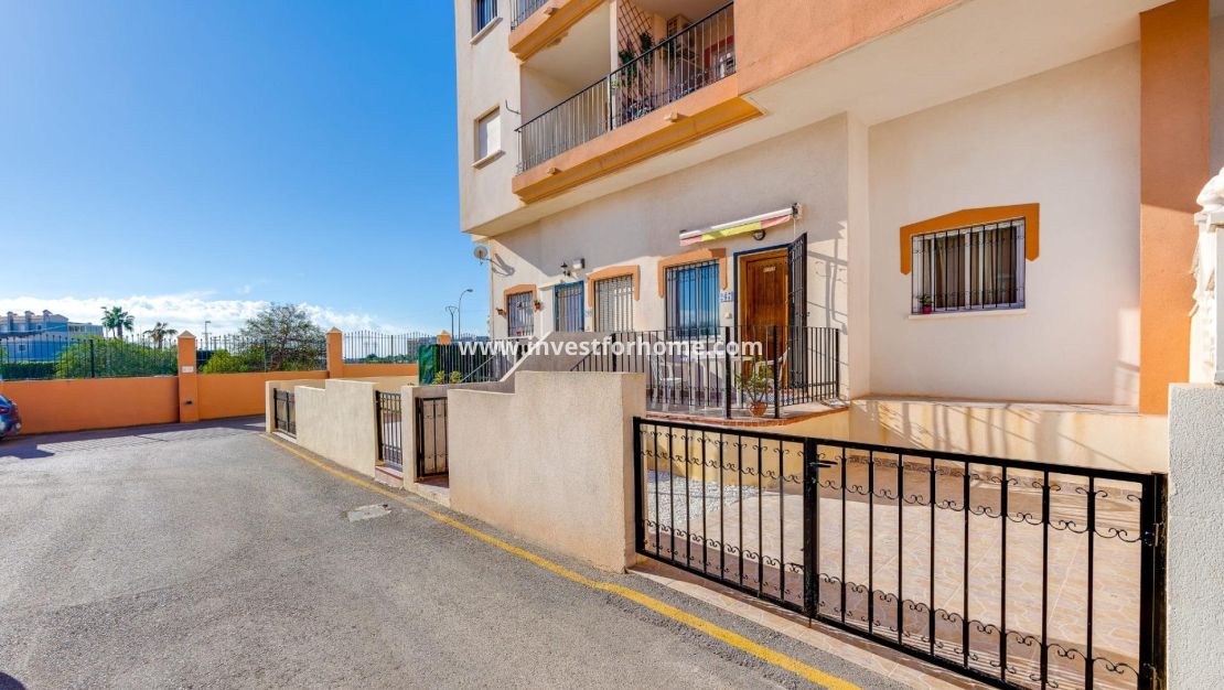 Sale - Apartment - Orihuela Costa - Playa Flamenca