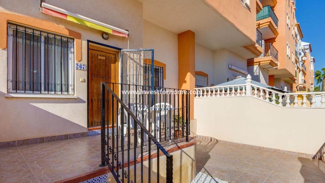 Sale - Apartment - Orihuela Costa - Playa Flamenca